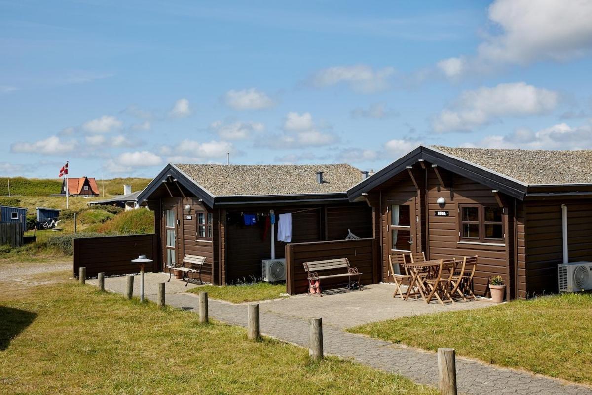 Fjand Badeby - Guesthouse, Cottages And Colony Ulfborg Buitenkant foto